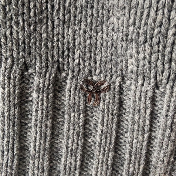 NEW! M Aritzia Longline V neck Sweater/Dress, Black and Grey - Picture 4 of 5